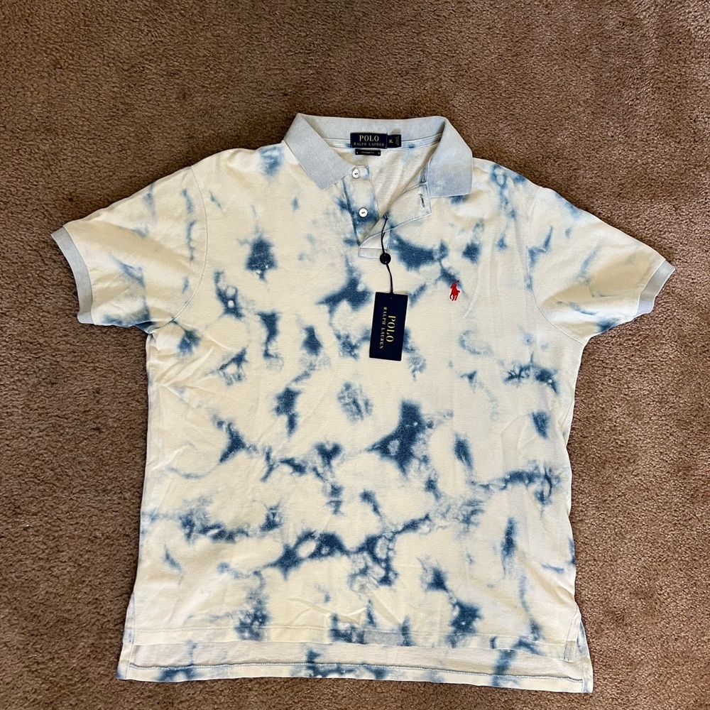 Polo Collared Button Shirt